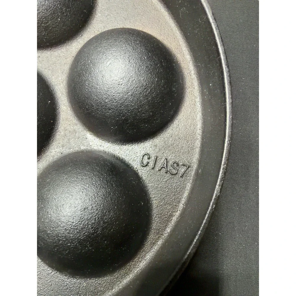 Camp Chef CIAS7 Cast Iron Aebleskiver Pan 7 Hole Danish Pancake Puff Skillet